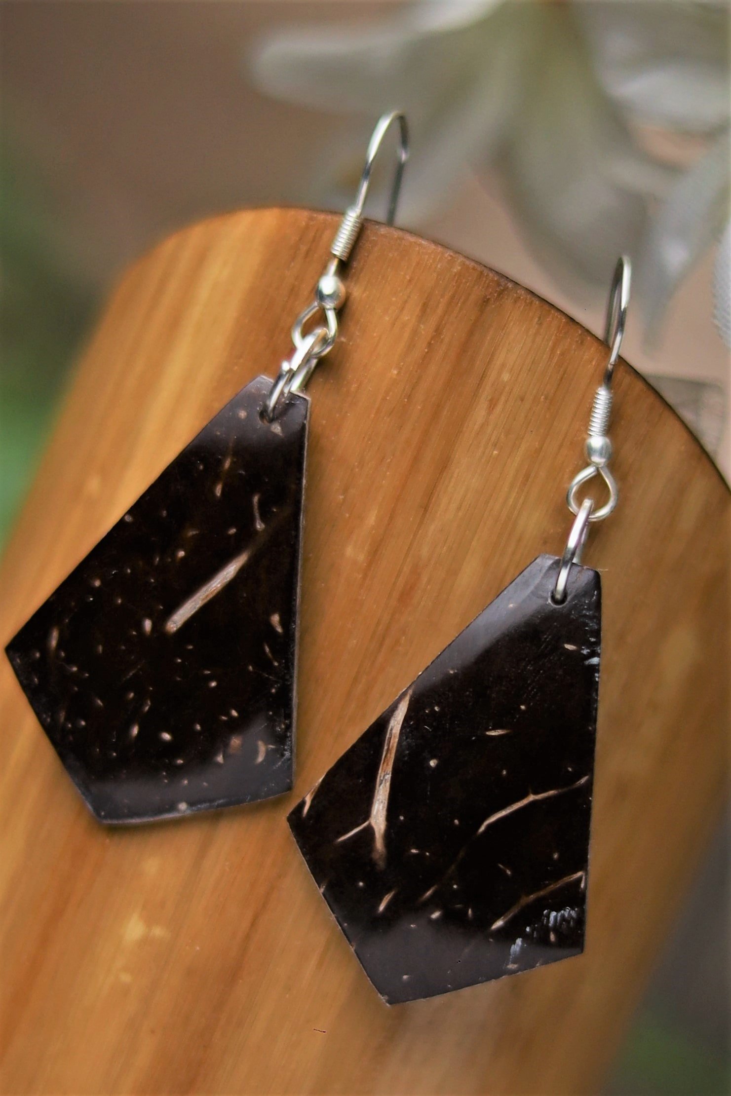 Coconut Diamond Drop Earrings - Image 3